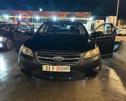 Ford Taurus
